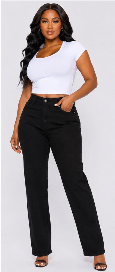 Fashion Nova Women’s Black Straight Leg Jeans – Size 11