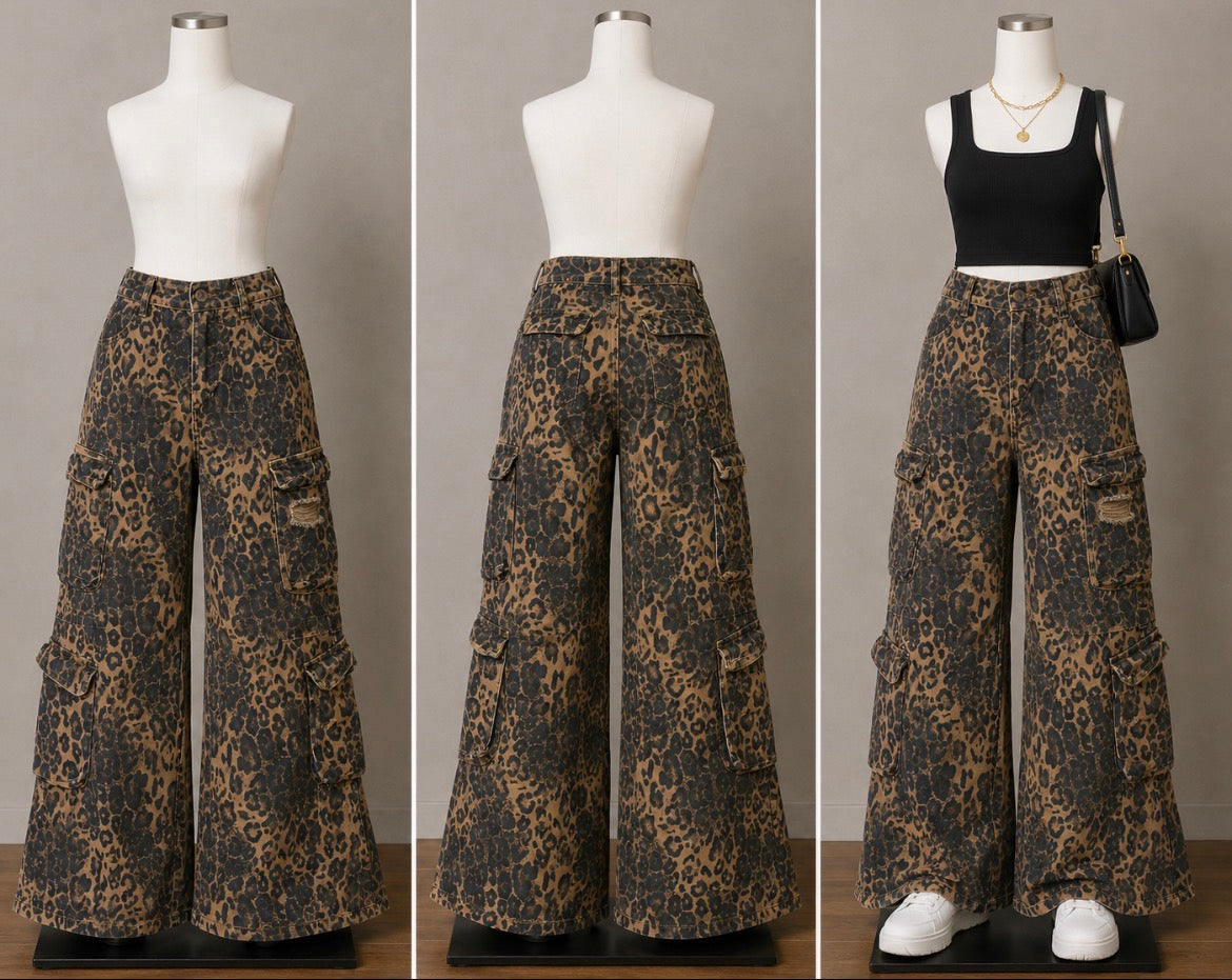 Fashion Nova leopard-print cargo jeans/pants, women’s size 11