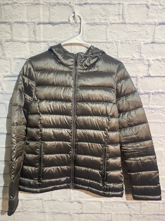 Andrew Marc Packable Lightweight Premium Down Hooded Puffer Jacket in a grey/metallic color~ Size XS