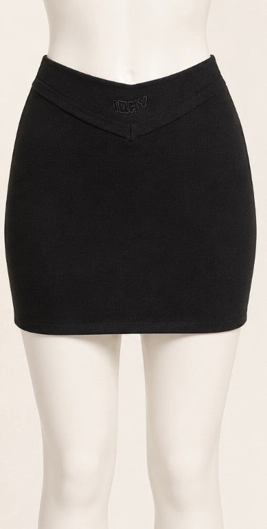 YAGI Zuli Onyx Black V-Waist Stretch Mini Skirt Women’s Size Small NWT