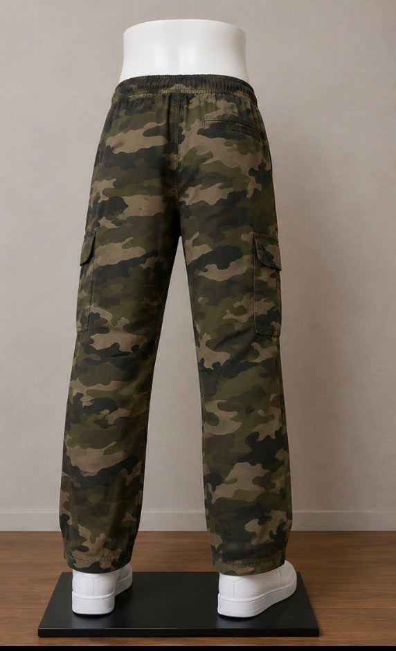 The Children’s Place Boys Camo Cargo Pants– Size 16