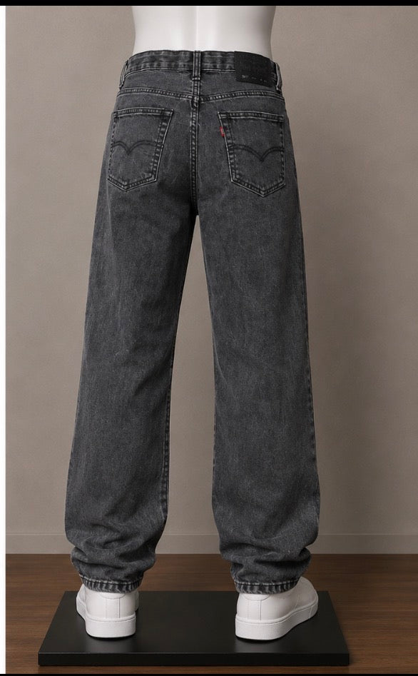 Levi’s Boys Gray/Black Wash Jeans – Size 16 Regular