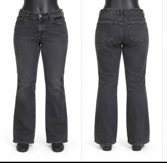 Old Navy The Flirt Women’s Black Bootcut Jeans Size 14 Short