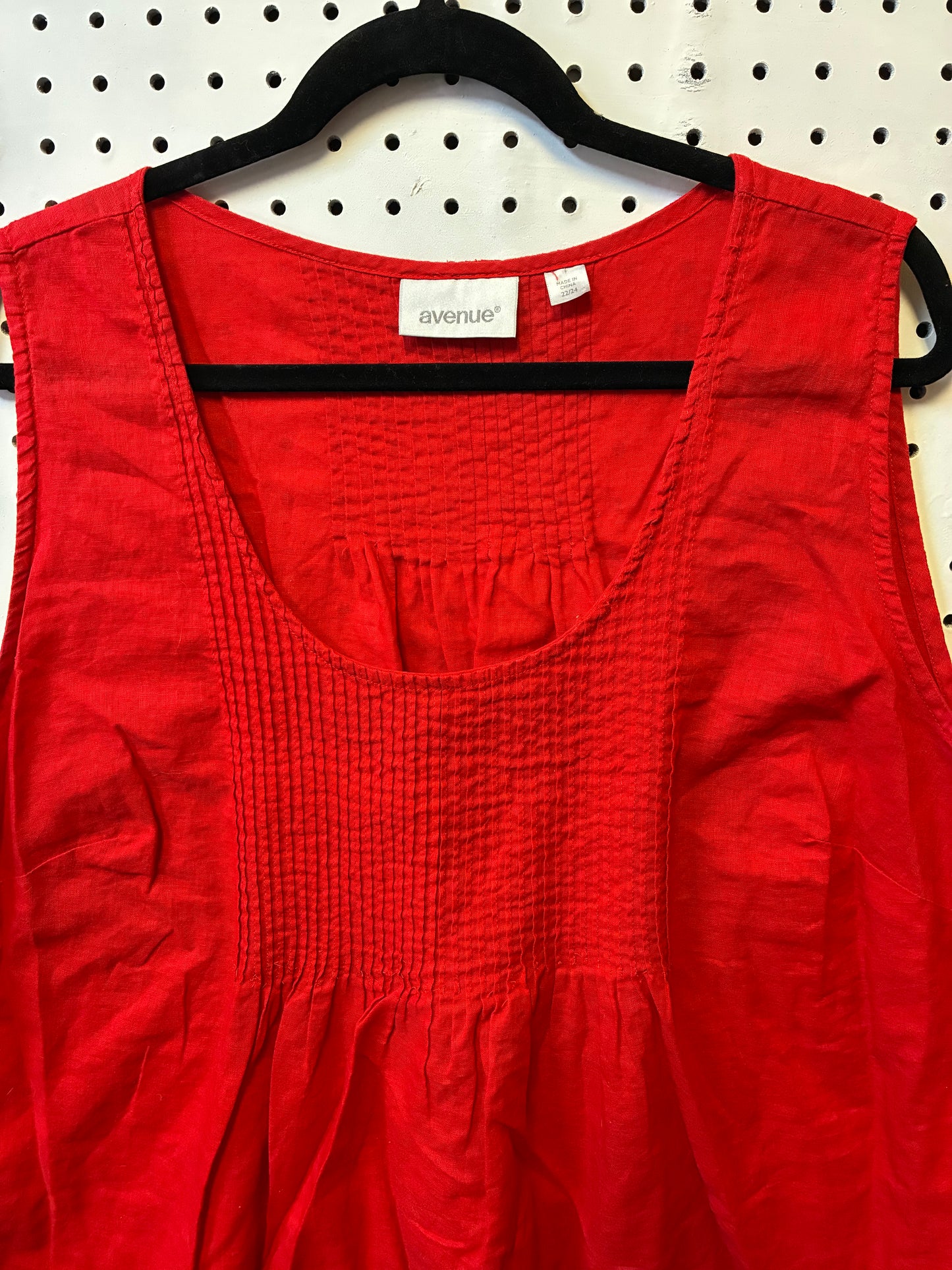 Avenue Plus Red Top/Blouse Size 22/24