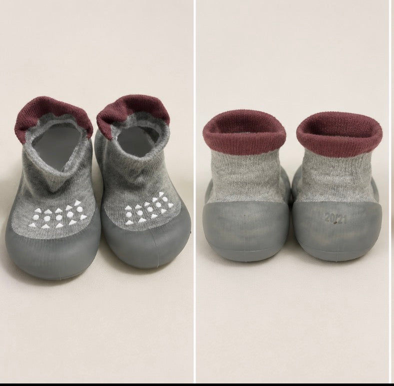 Baby Gray & Burgundy Non-Slip Sock Shoes First Walkers Size 20/21 (6-12mons)