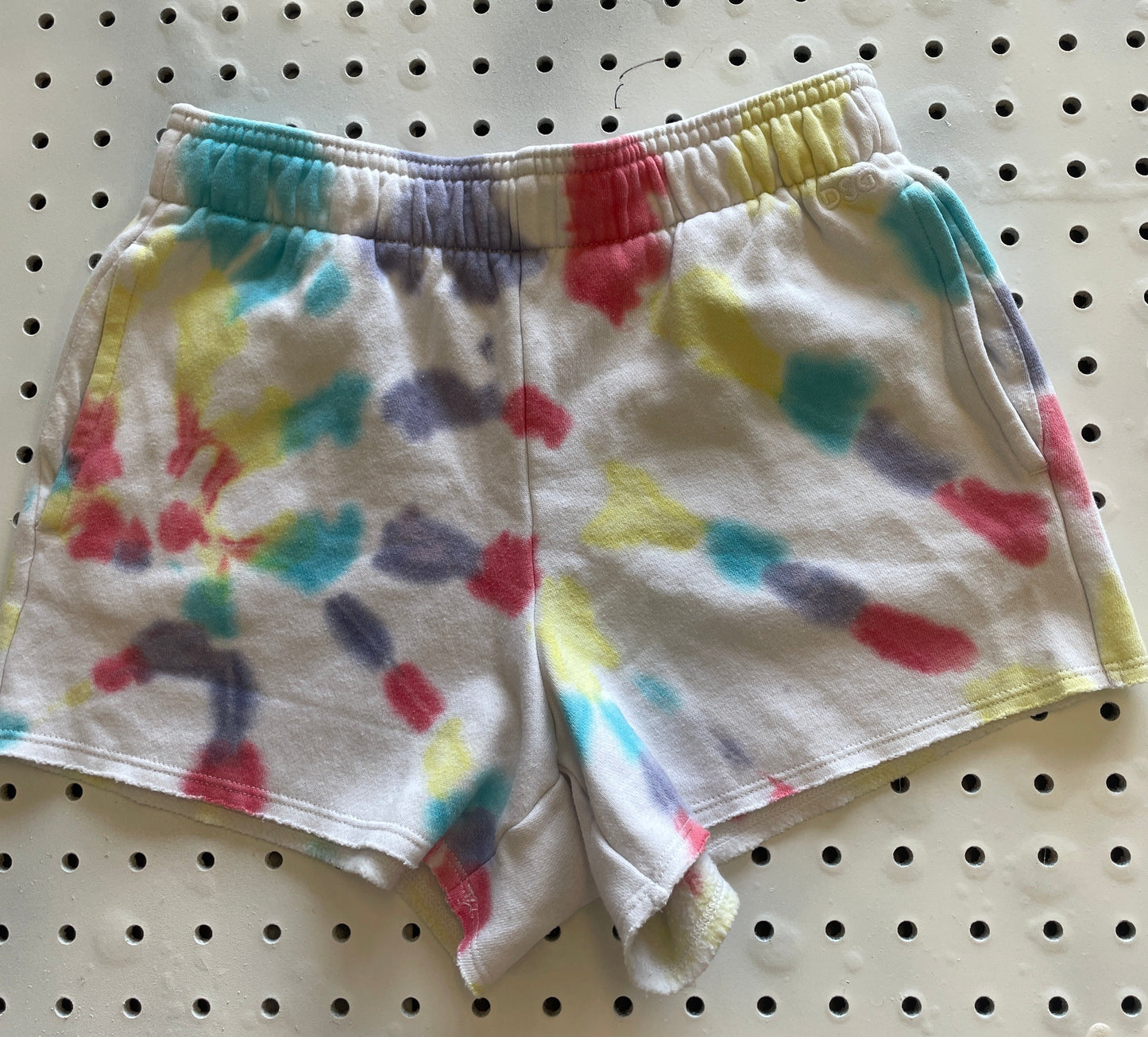 DSG Girls Boyfriend Fleece Shorts | Tie Dye | Medium | Elastic Waistband-Size 8/9