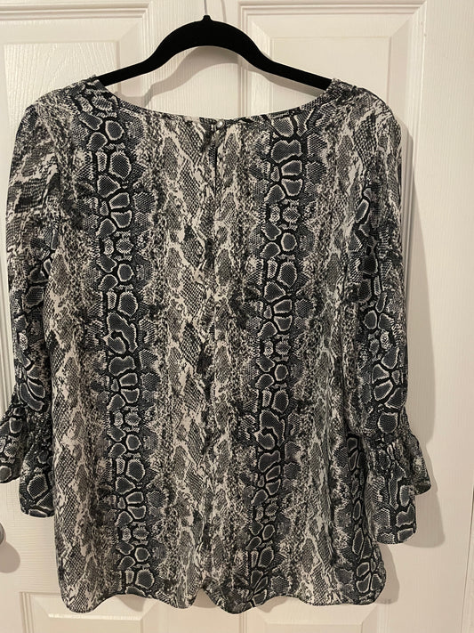 Shadow Stripe Python Print Blouse ~Women’s Size Med 8/10~Great Condition