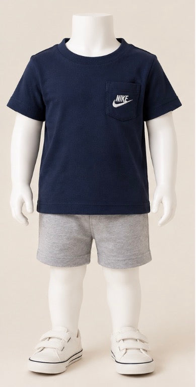 Nike Baby Boys Navy Pocket T-Shirt White Logo Size 18 Months