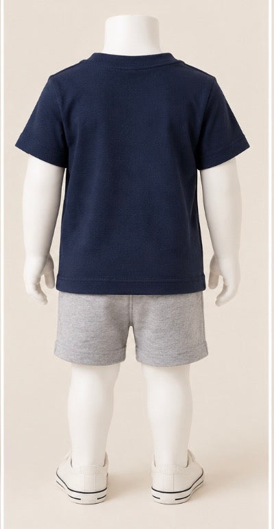Nike Baby Boys Navy Pocket T-Shirt White Logo Size 18 Months