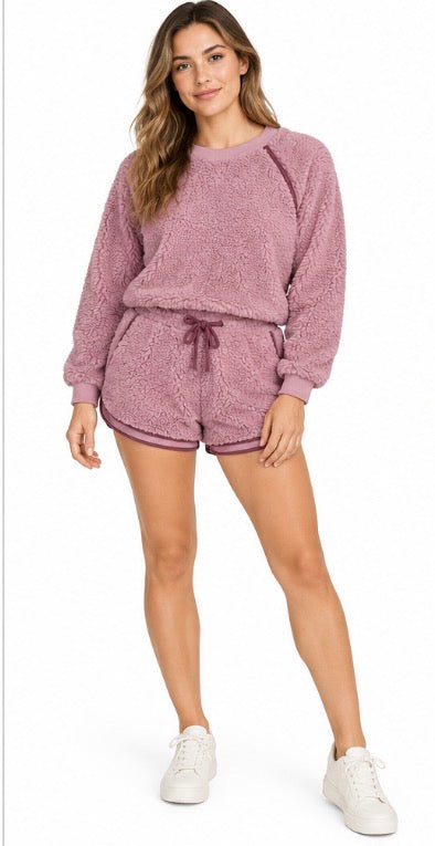 Madden Girl Women’s Pink Sherpa Pullover Shorts Set Small NWT