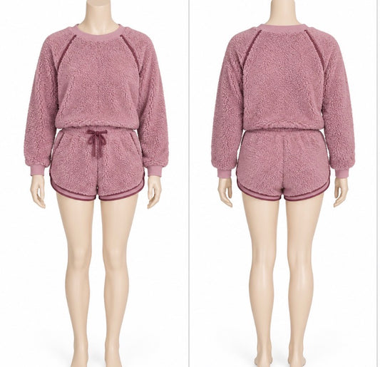 Madden Girl Women’s Pink Sherpa Pullover Shorts Set Small NWT