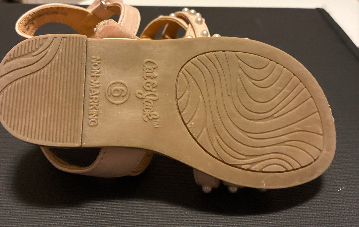 Cat & Jack Toddler Jen Pearl Strap Sandals in a blush or light pink color Size 6